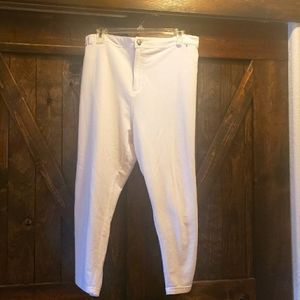 White ankle pant
